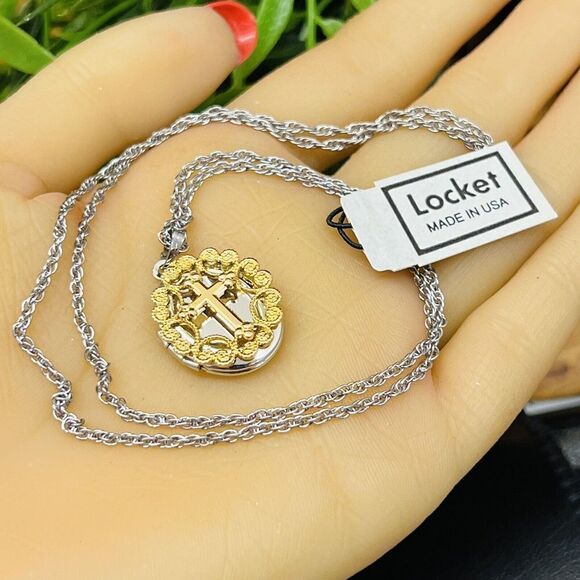 Vintage Prayer Wish Locket Silver Gold Cross Filigree Christian Made in USA - Picture 4 of 14